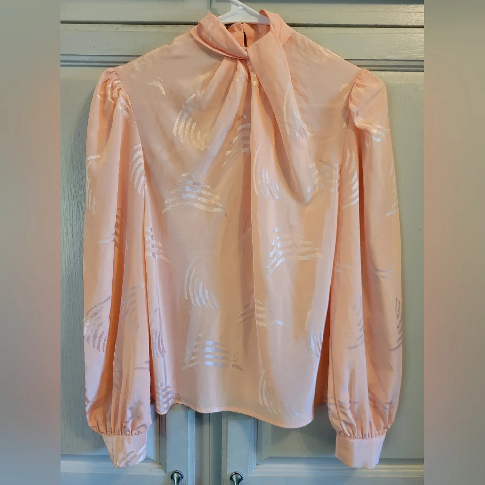 80s Vintage Anna Kriste Peachy Pink Geometric Embossed High Neck Blouse